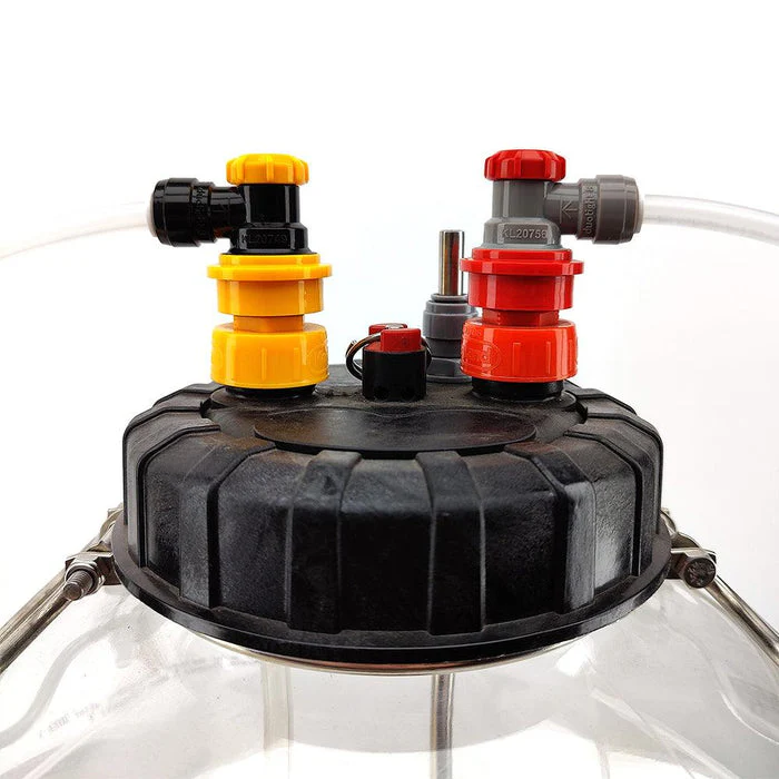duotight 8mm (5/16) x Ball Lock Disconnect - (Grey + Red Gas) - Image 2