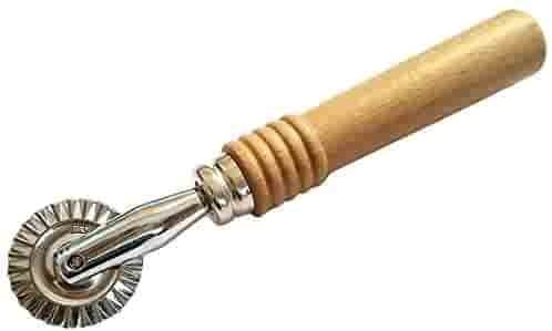 Pasta Cutter Ergonomic Handle with Alloy Wheels