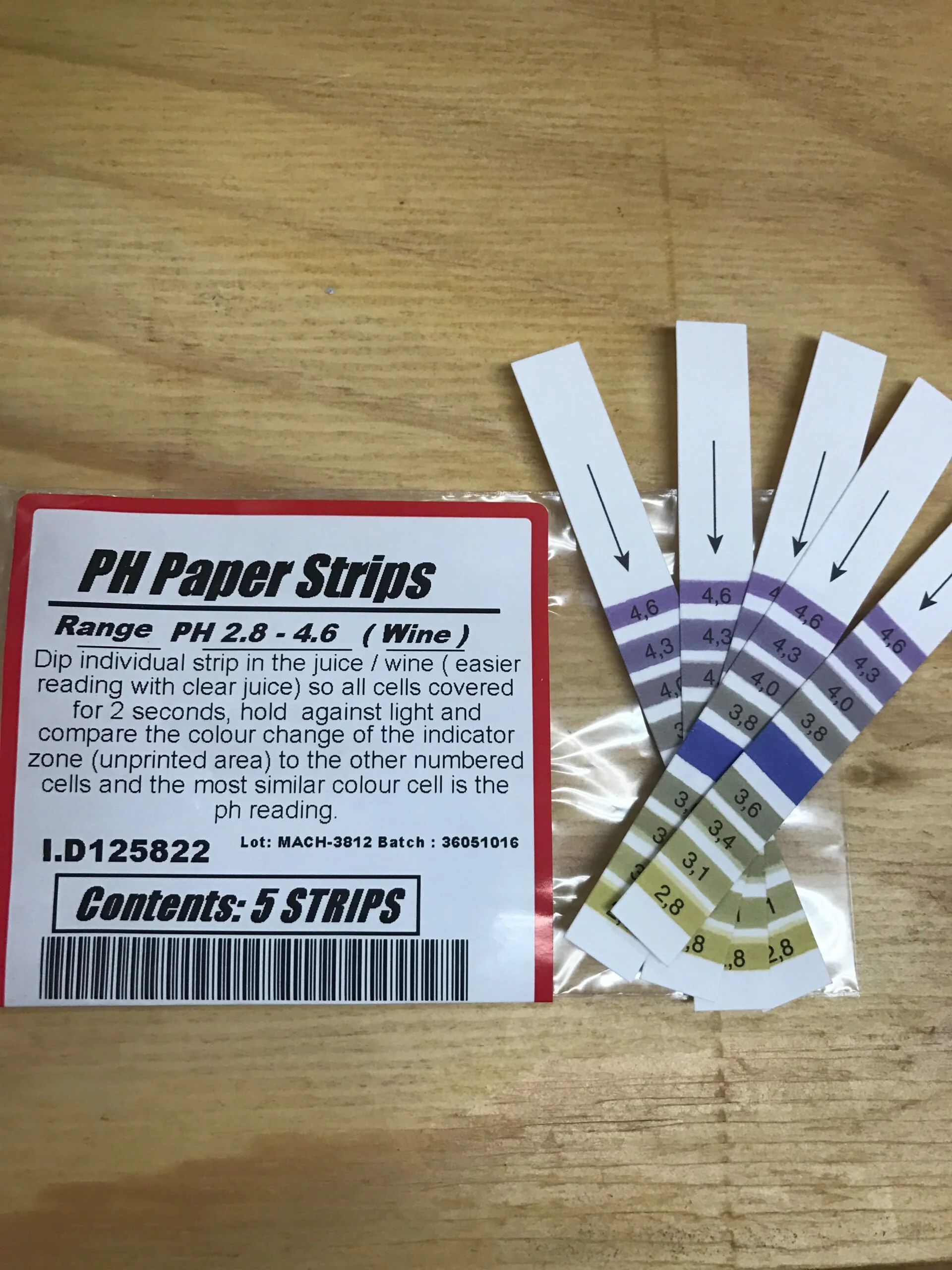 pH Indicator Paper 2.8 - 4.6 Pack of 5 Strips ( PEHANON-Germany)