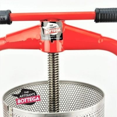 Press T-BAR Manual Fruit Press #20 BE Red Frame with S/S Rolled Basket - Baesso - Image 2