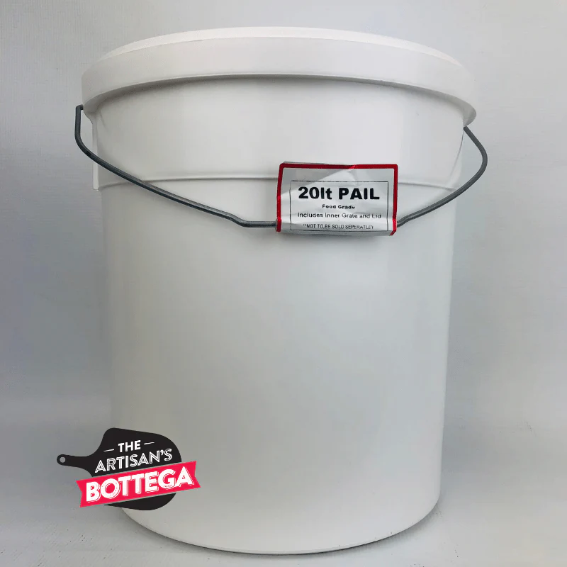 White Plastic 20lt Pail Fermenter bucket and grade ( missing lid-last one) D. 326mm) with Metal handle for
