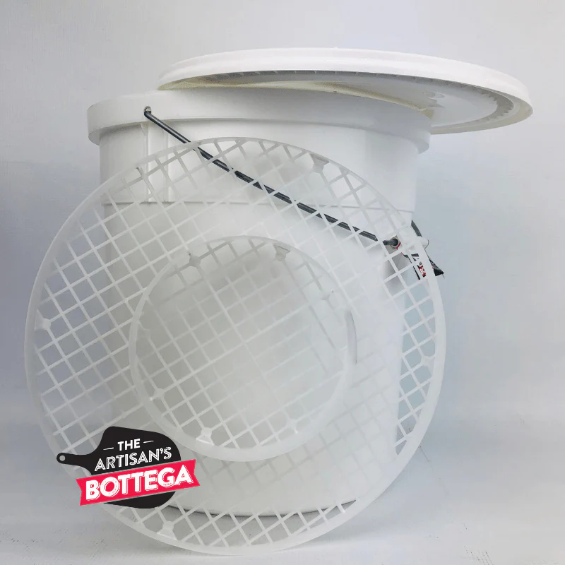 White Plastic 20lt Pail Fermenter bucket and grade ( missing lid-last one) D. 326mm) with Metal handle for - Image 2